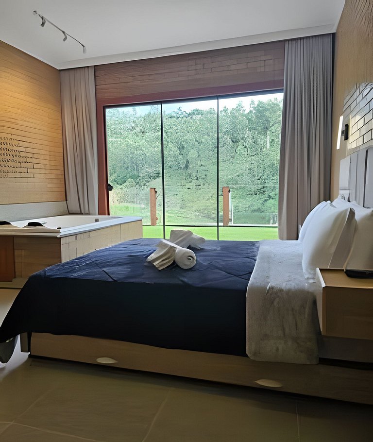 Toca da Onça Luxo e Requinte 3 Suítes Master + SPA