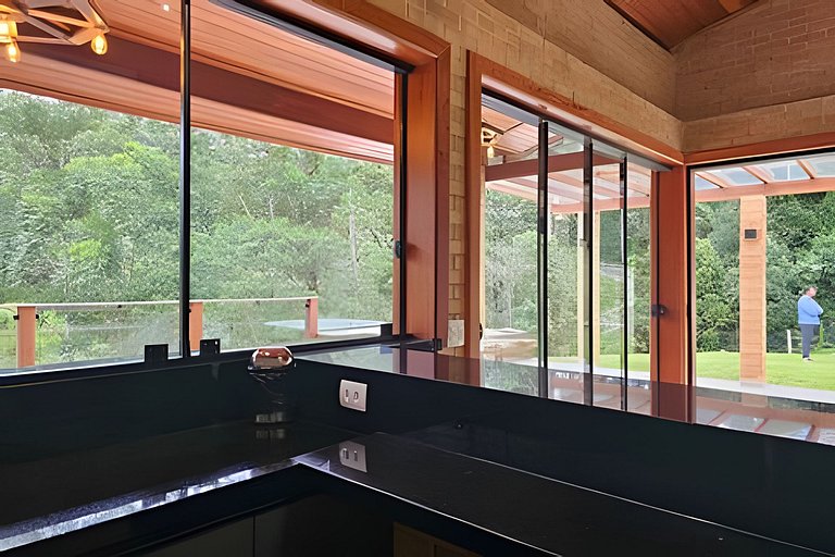 Toca da Onça Luxo e Requinte 3 Suítes Master + SPA