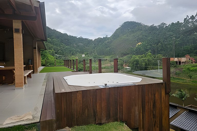 Toca da Onça Luxo e Requinte 3 Suítes Master + SPA