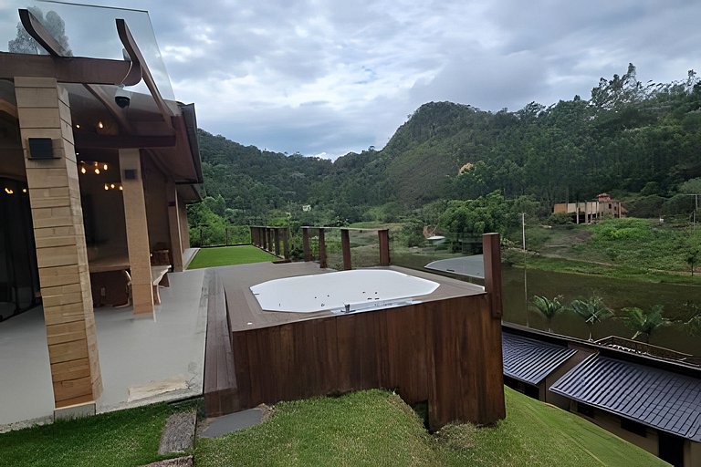 Toca da Onça Luxo e Requinte 3 Suítes Master + SPA