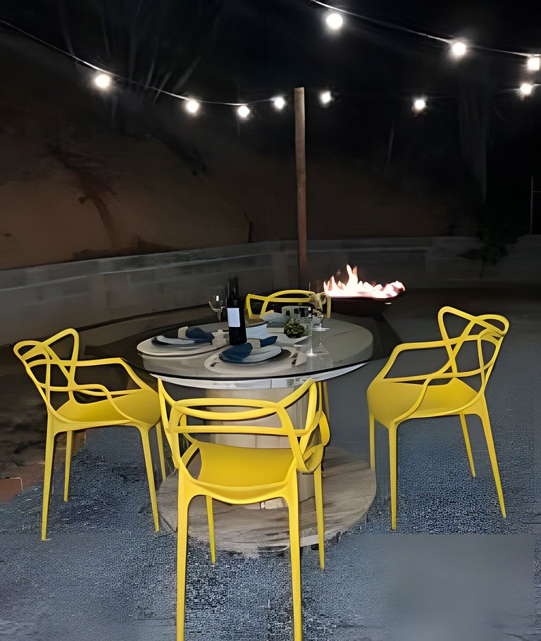 Cabana Romântica Maranta c Ofurô e Lareira externa