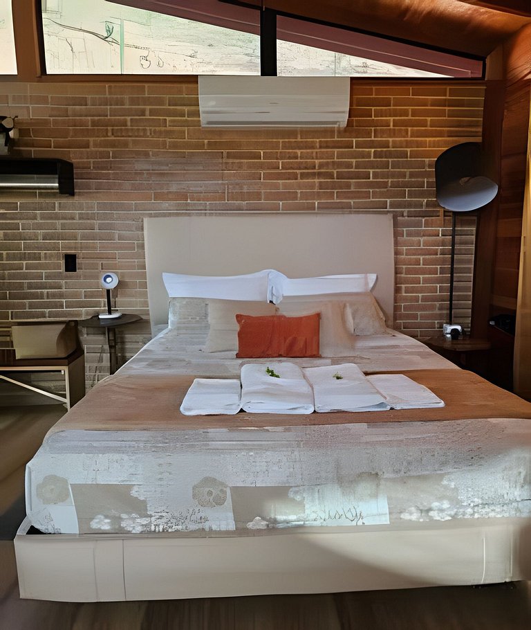 Cabana Romântica Manacá com Ofurô, Lareira e Rede