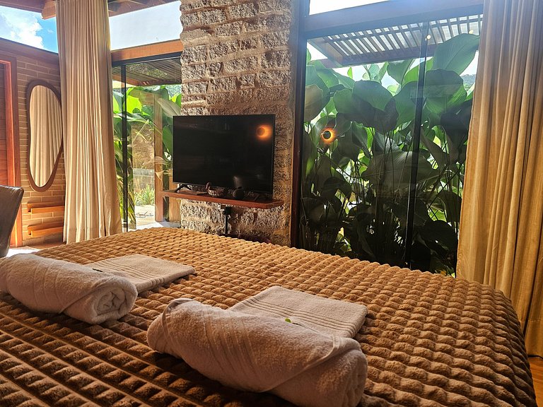 Cabana Romântica Maranta c Ofurô e Lareira externa