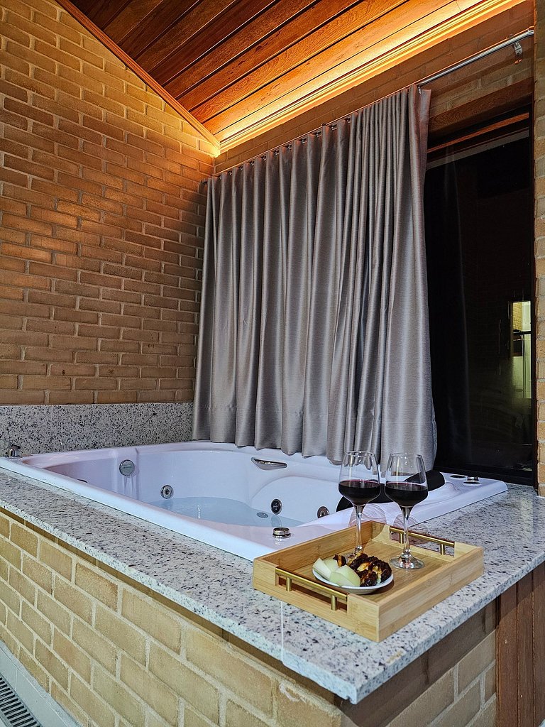 Santa Teresa - Chalé Sabiá com Hidro e Ar