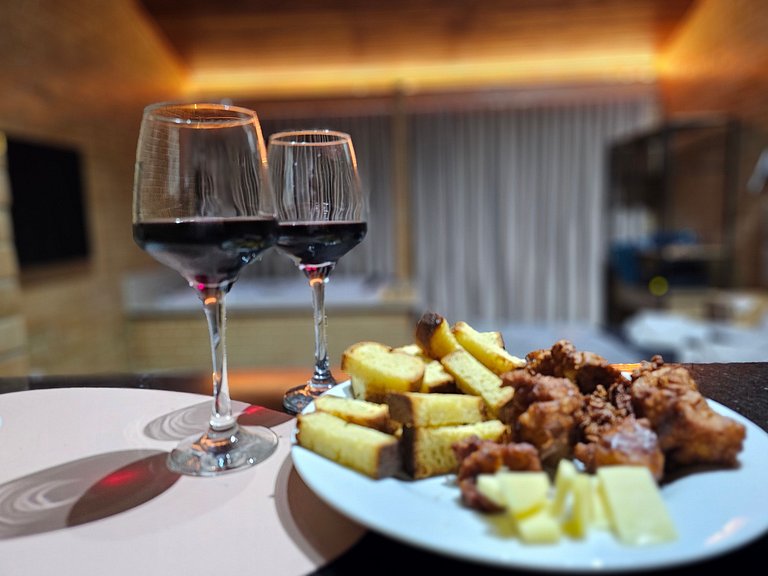 Santa Teresa - Chalé Sabiá com Hidro e Ar