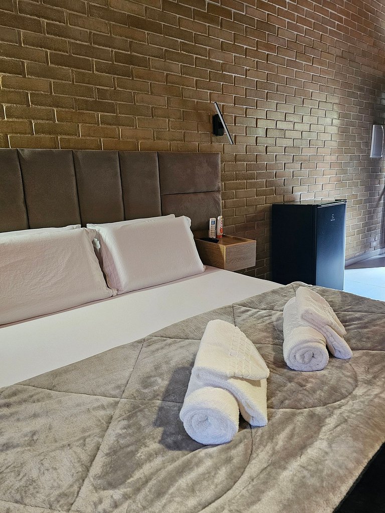 Santa Teresa - Chalé Sabiá com Hidro e Ar