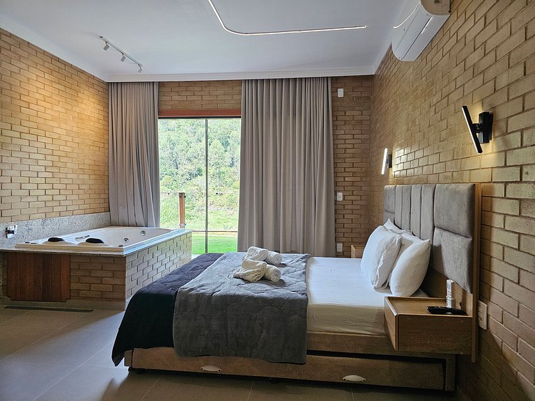 Santa Teresa - Chalé Sabiá com Hidro e Ar